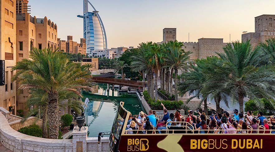 awesome-big-bus-tour-burj-al-arab